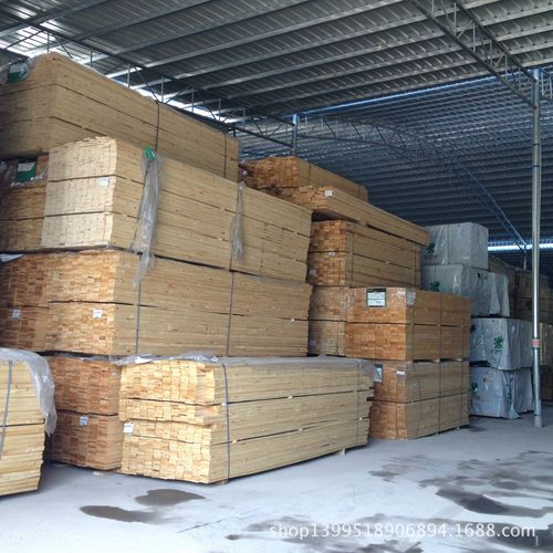 赣州万树鸿实业专业批发进口辐射松木家具木方
